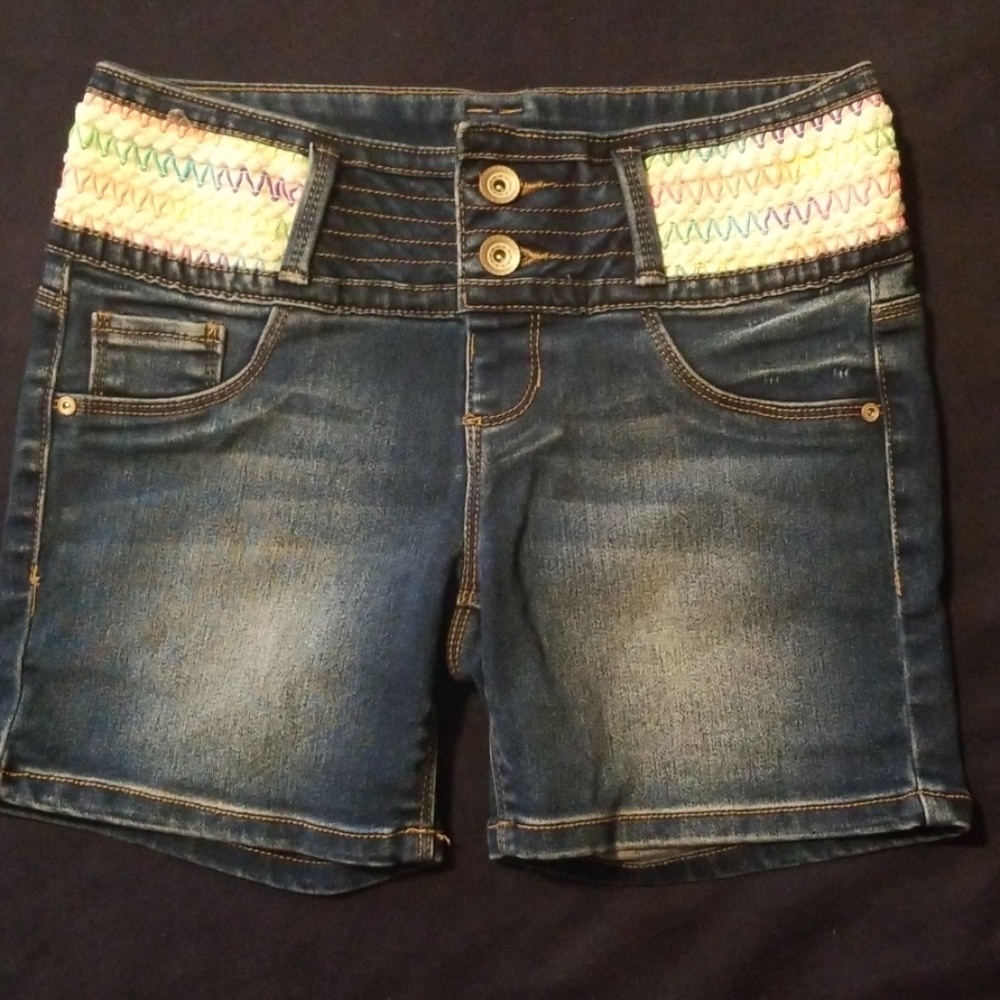 Squeeze girls shorts